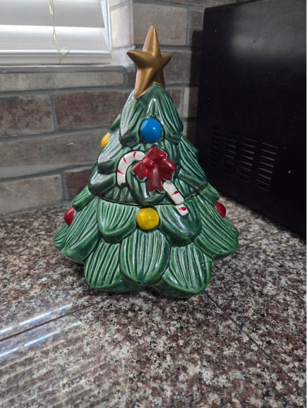 Vintage festive green ceramic Christmas tree cookie